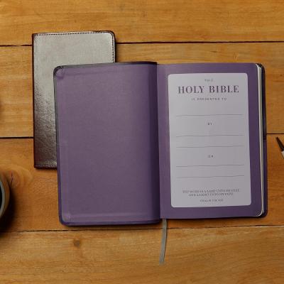 KJV, Thinline Bible, Large Print, Leathersoft, Burgundy, Thumb Indexed, Red Letter, Comfort Print: Holy Bible, King James Version Imitation Leather – Import